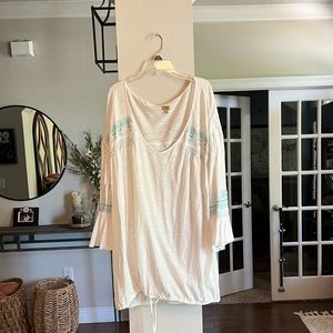 Embroidered boho tunic